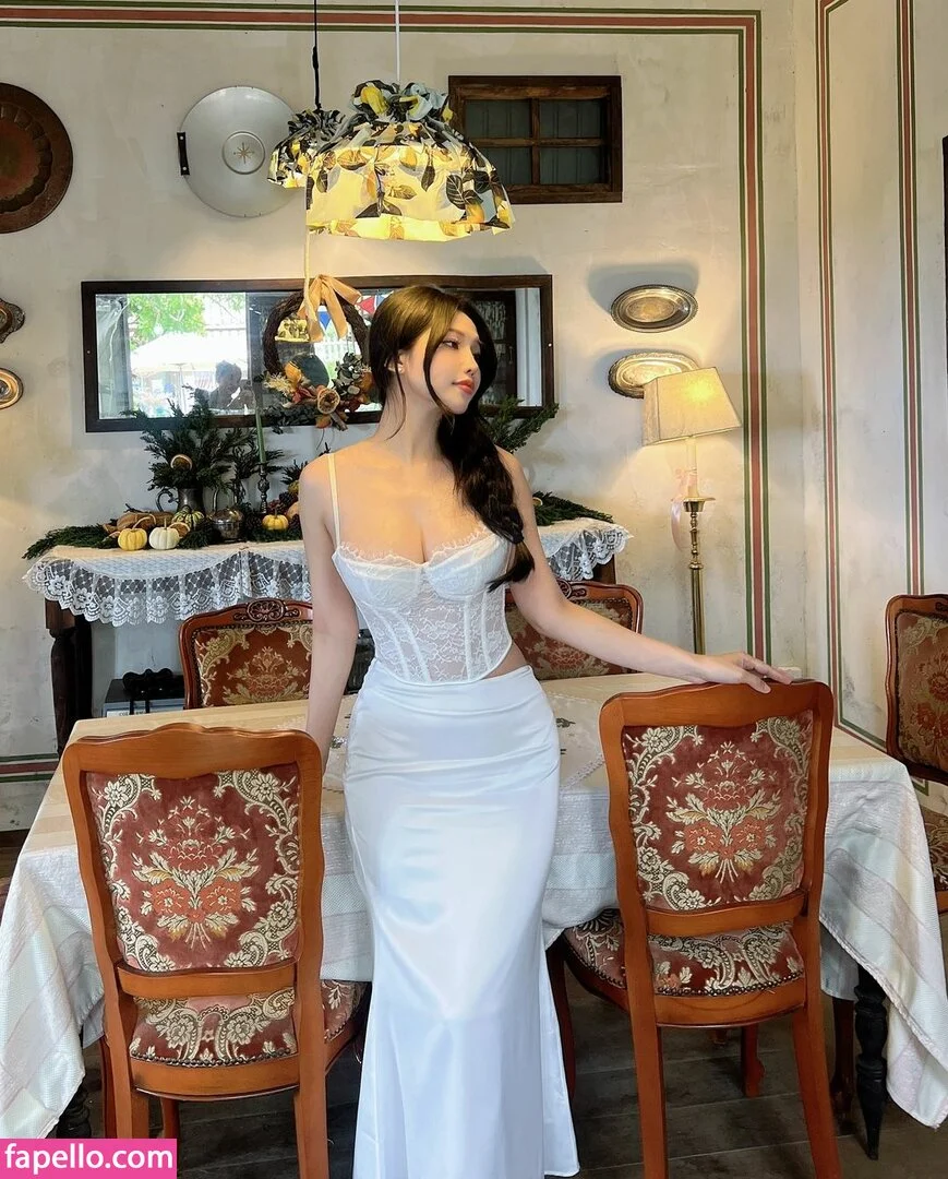 Duyenn Hipp / duyenn.hipp Onlyfans Photo Gallery 