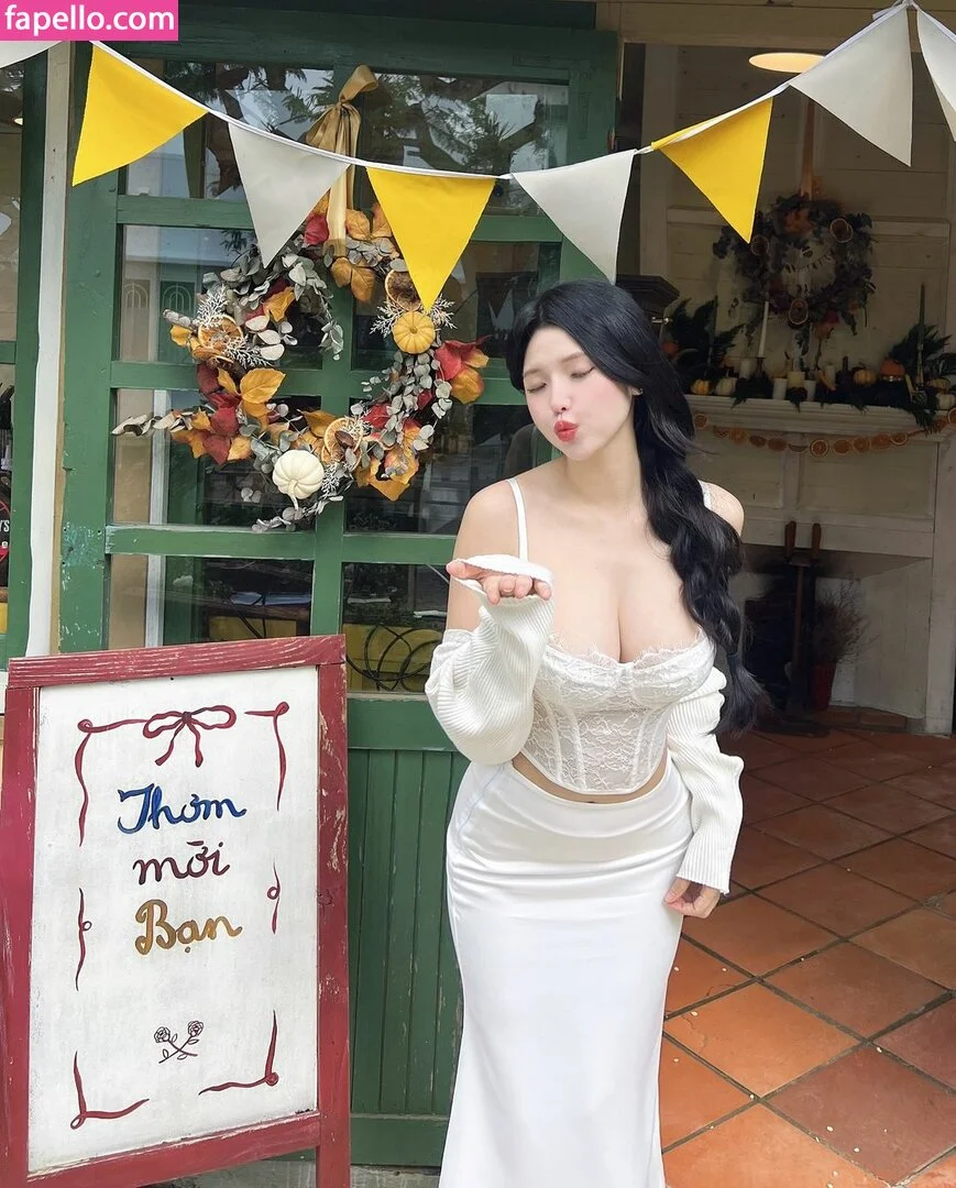 Duyenn Hipp / duyenn.hipp Onlyfans Photo Gallery 