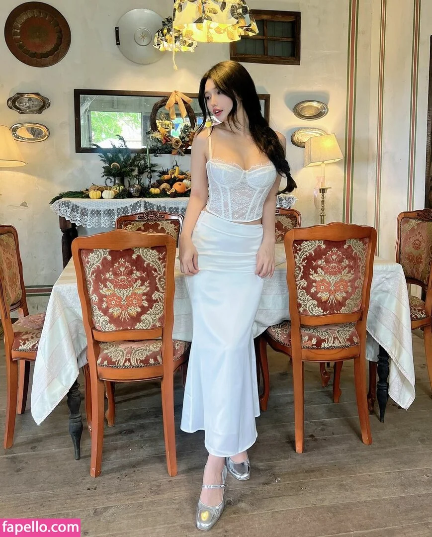 Duyenn Hipp / duyenn.hipp Onlyfans Photo Gallery 