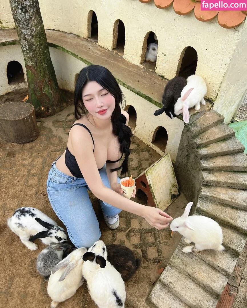 Duyenn Hipp / duyenn.hipp Onlyfans Photo Gallery 