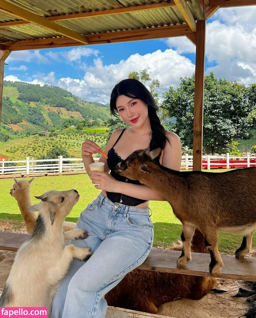 Duyenn Hipp / duyenn.hipp Onlyfans Photo Gallery 