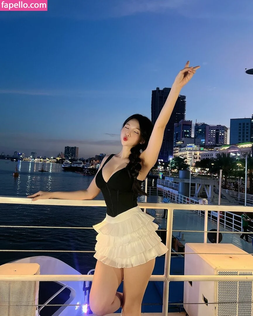 Duyenn Hipp / duyenn.hipp Onlyfans Photo Gallery 