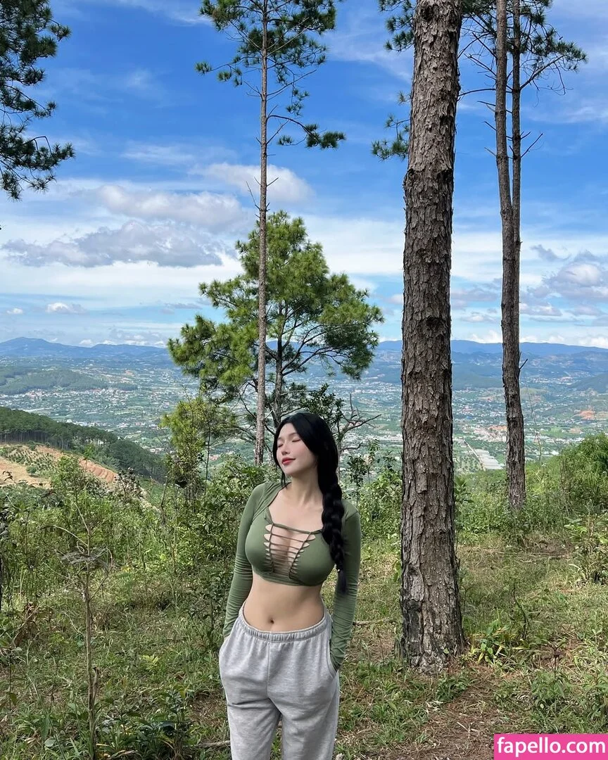 Duyenn Hipp / duyenn.hipp Onlyfans Photo Gallery 