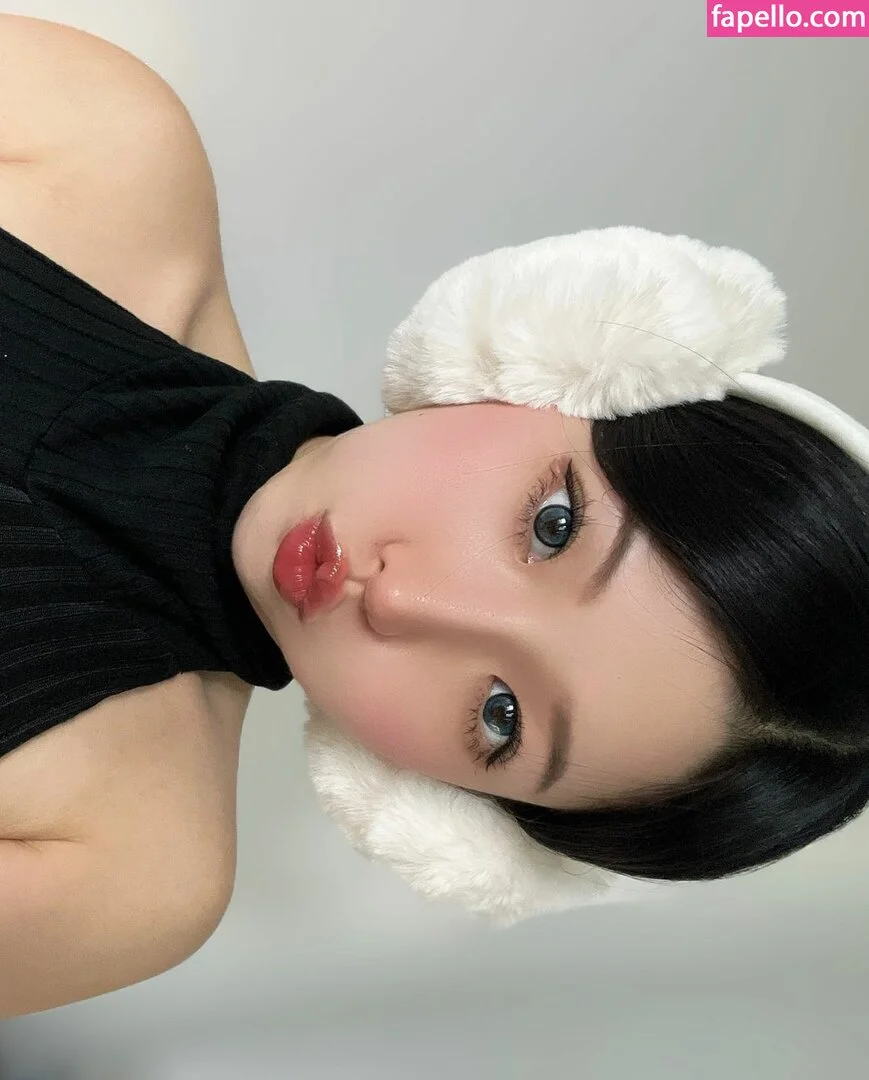 Duyenn Hipp / duyenn.hipp Onlyfans Photo Gallery 