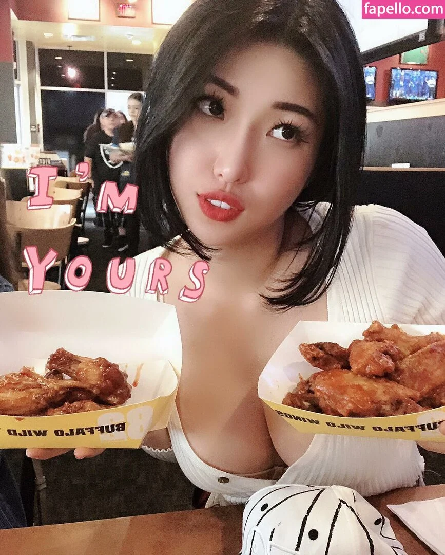 Duyenn Hipp / duyenn.hipp Onlyfans Photo Gallery 