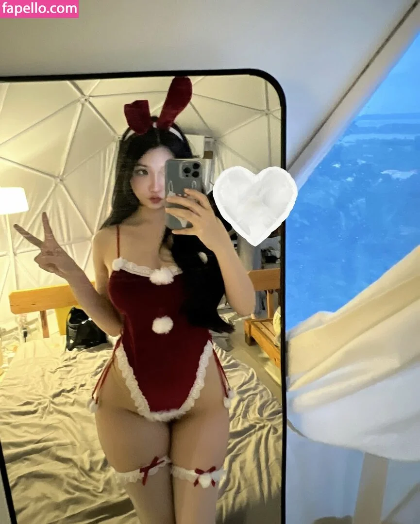 Duyenn Hipp / duyenn.hipp Onlyfans Photo Gallery 