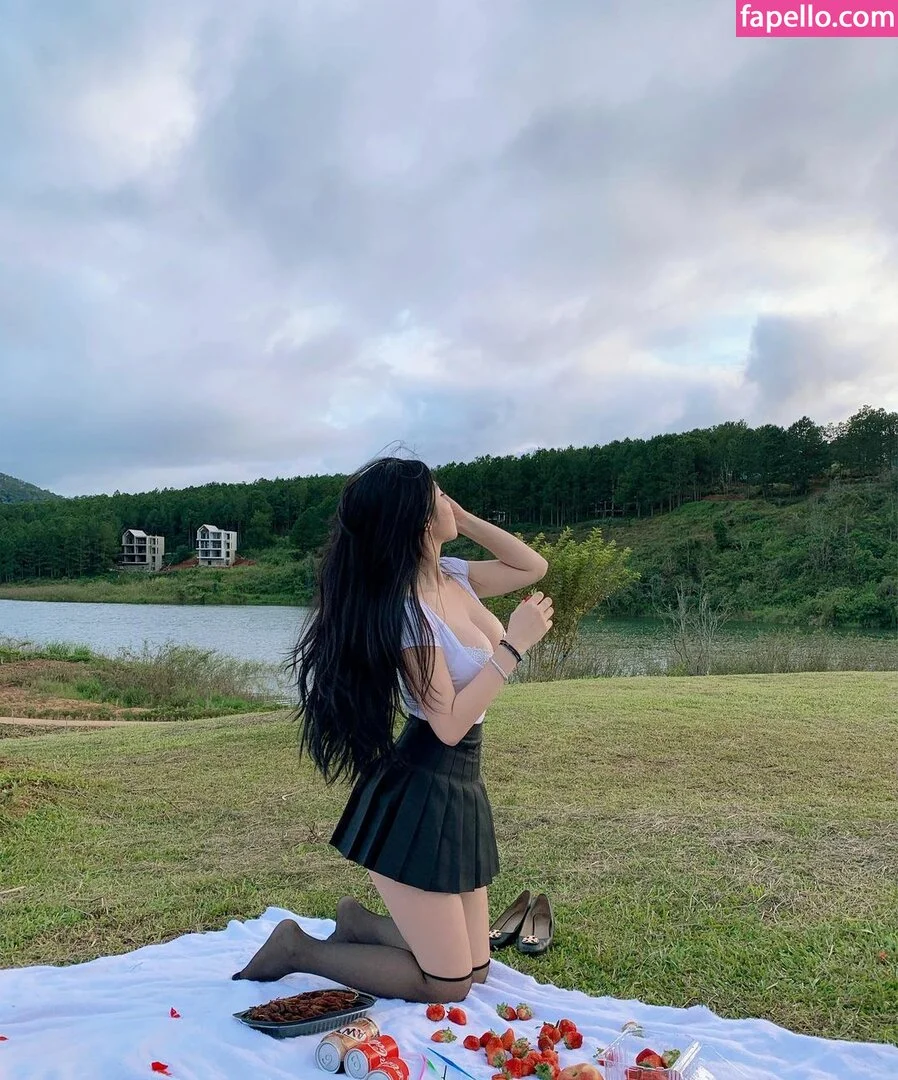 Duyenn Hipp / duyenn.hipp Onlyfans Photo Gallery 