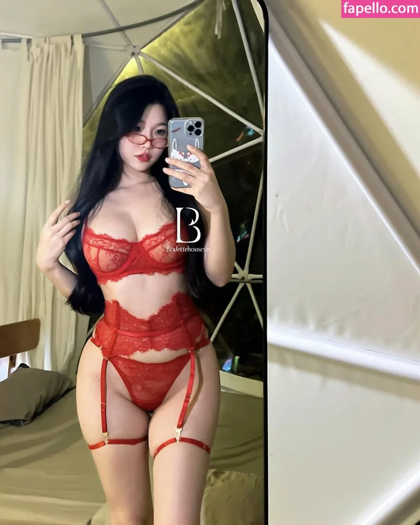 Duyenn Hipp / duyenn.hipp Onlyfans Photo Gallery 