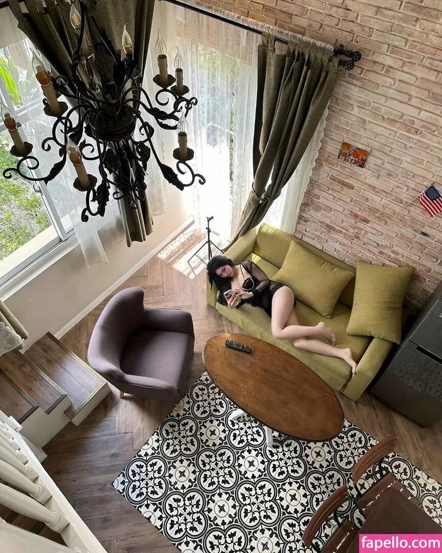 Duyenn Hipp / duyenn.hipp Onlyfans Photo Gallery 