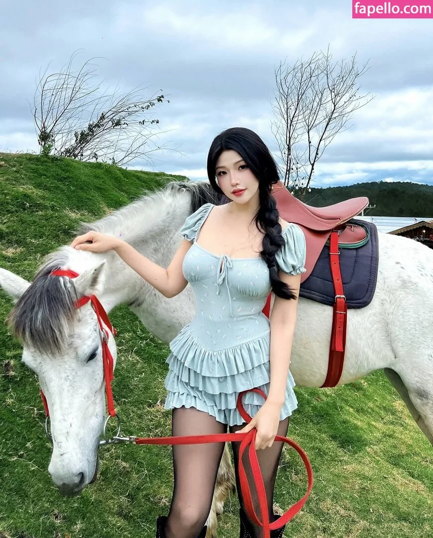 Duyenn Hipp / duyenn.hipp Onlyfans Photo Gallery 