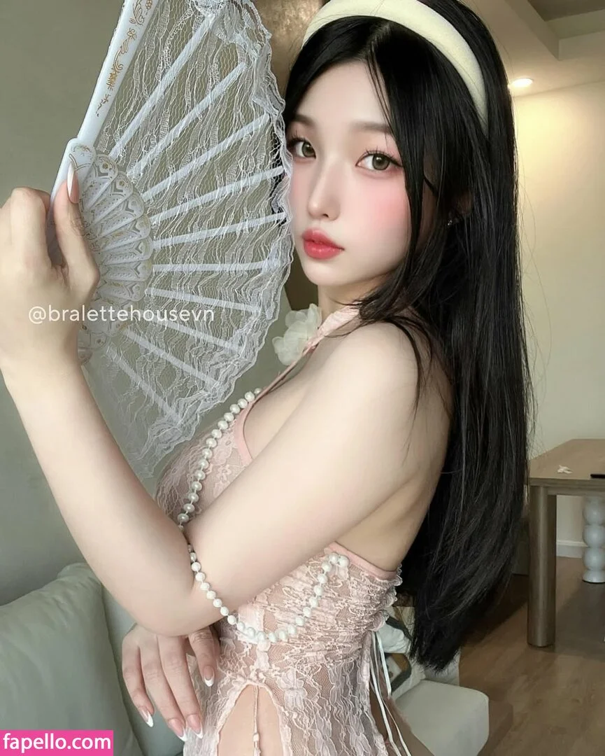 Duyenn Hipp / duyenn.hipp Onlyfans Photo Gallery 