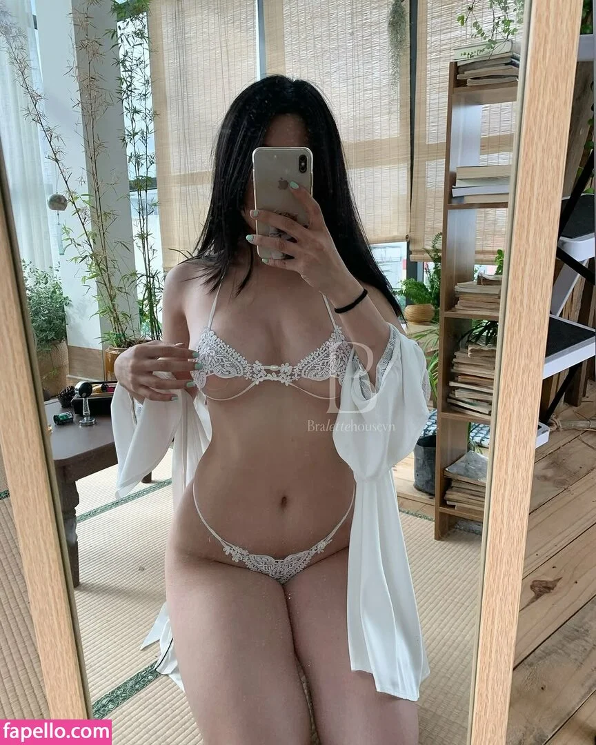 Duyenn Hipp / duyenn.hipp Onlyfans Photo Gallery 