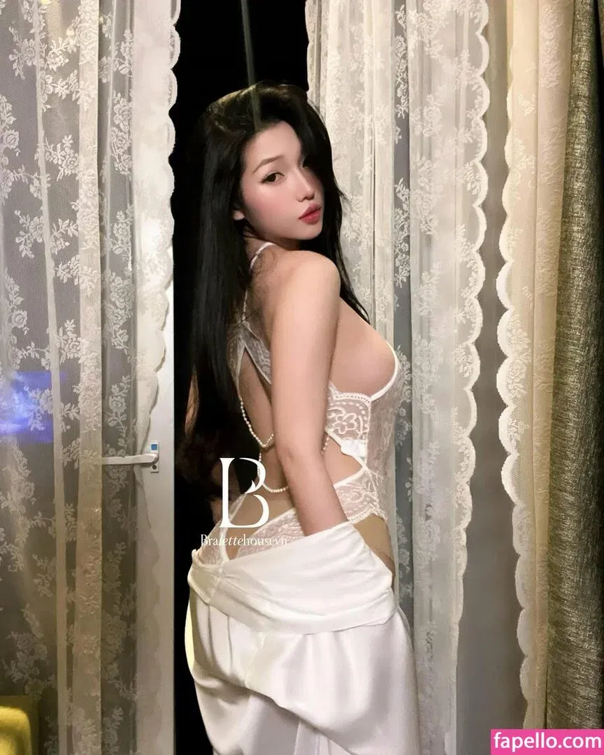 Duyenn Hipp / duyenn.hipp Onlyfans Photo Gallery 