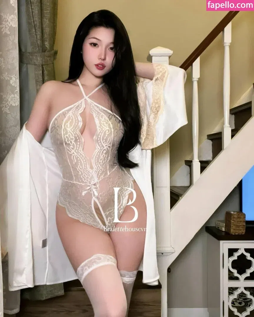 Duyenn Hipp / duyenn.hipp Onlyfans Photo Gallery 