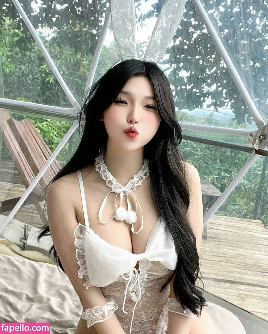 Duyenn Hipp / duyenn.hipp Onlyfans Photo Gallery 