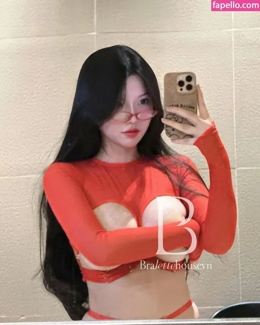 Duyenn Hipp / duyenn.hipp Onlyfans Photo Gallery 