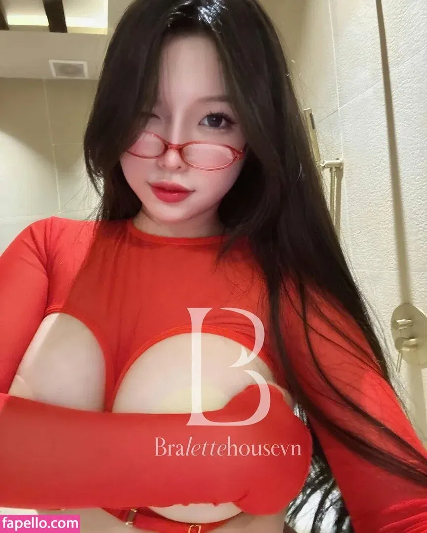 Duyenn Hipp / duyenn.hipp Onlyfans Photo Gallery 