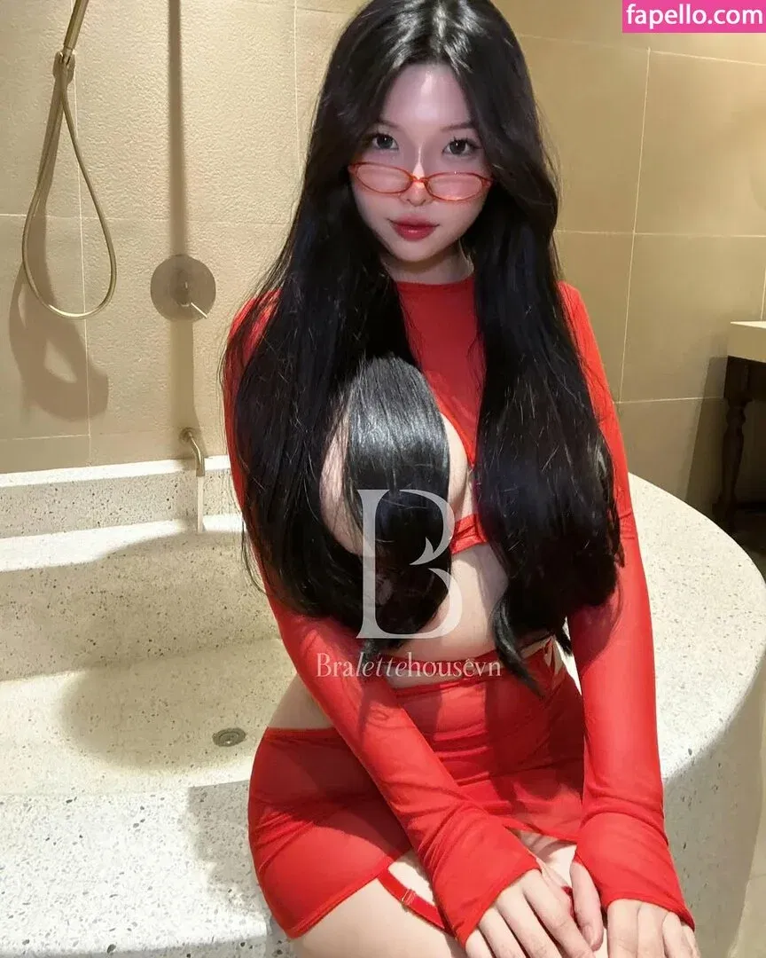 Duyenn Hipp / duyenn.hipp Onlyfans Photo Gallery 