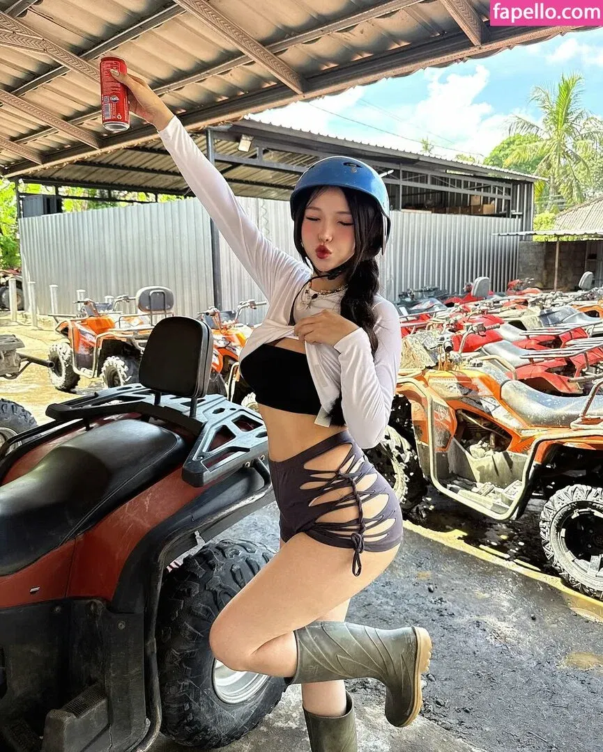 Duyenn Hipp / duyenn.hipp Onlyfans Photo Gallery 