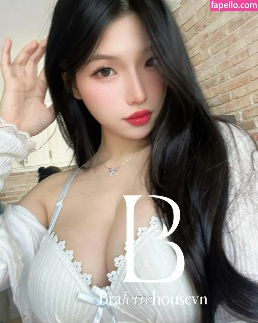 Duyenn Hipp / duyenn.hipp Onlyfans Photo Gallery 