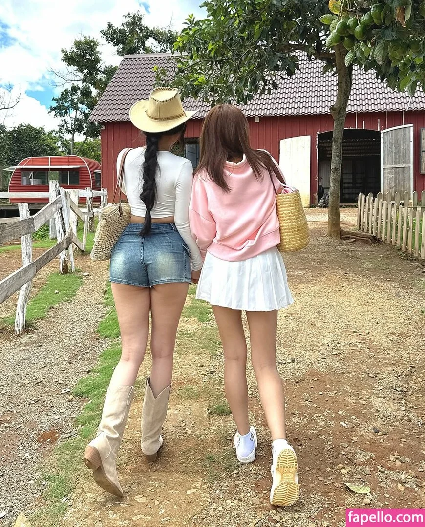 Duyenn Hipp / duyenn.hipp Onlyfans Photo Gallery 