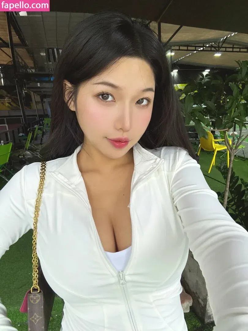 Duyenn Hipp / duyenn.hipp Onlyfans Photo Gallery 