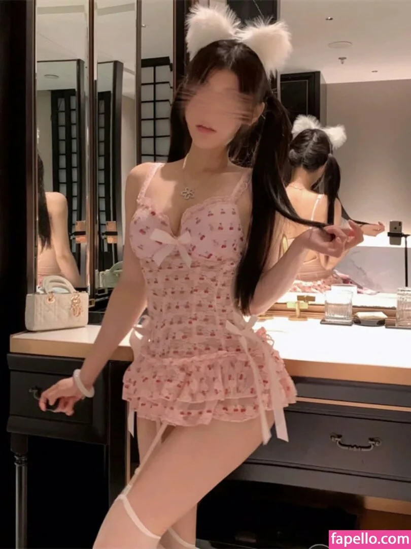 Duyenn Hipp / duyenn.hipp Onlyfans Photo Gallery 