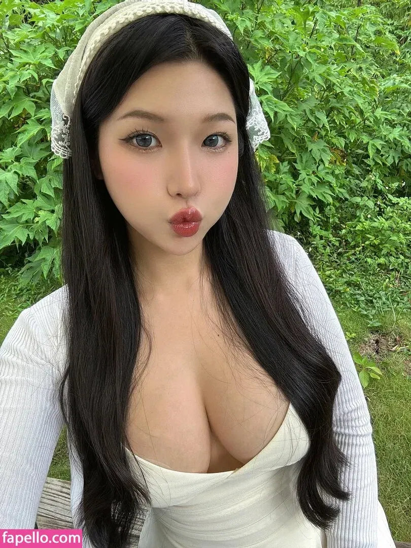 Duyenn Hipp / duyenn.hipp Onlyfans Photo Gallery 