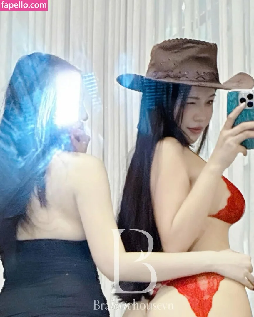 Duyenn Hipp / duyenn.hipp Onlyfans Photo Gallery 