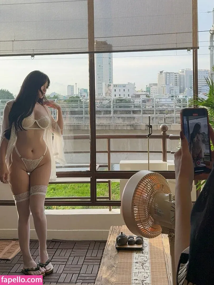 Duyenn Hipp / duyenn.hipp Onlyfans Photo Gallery 