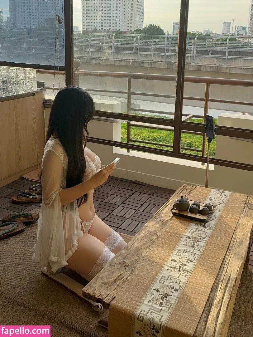 Duyenn Hipp / duyenn.hipp Onlyfans Photo Gallery 