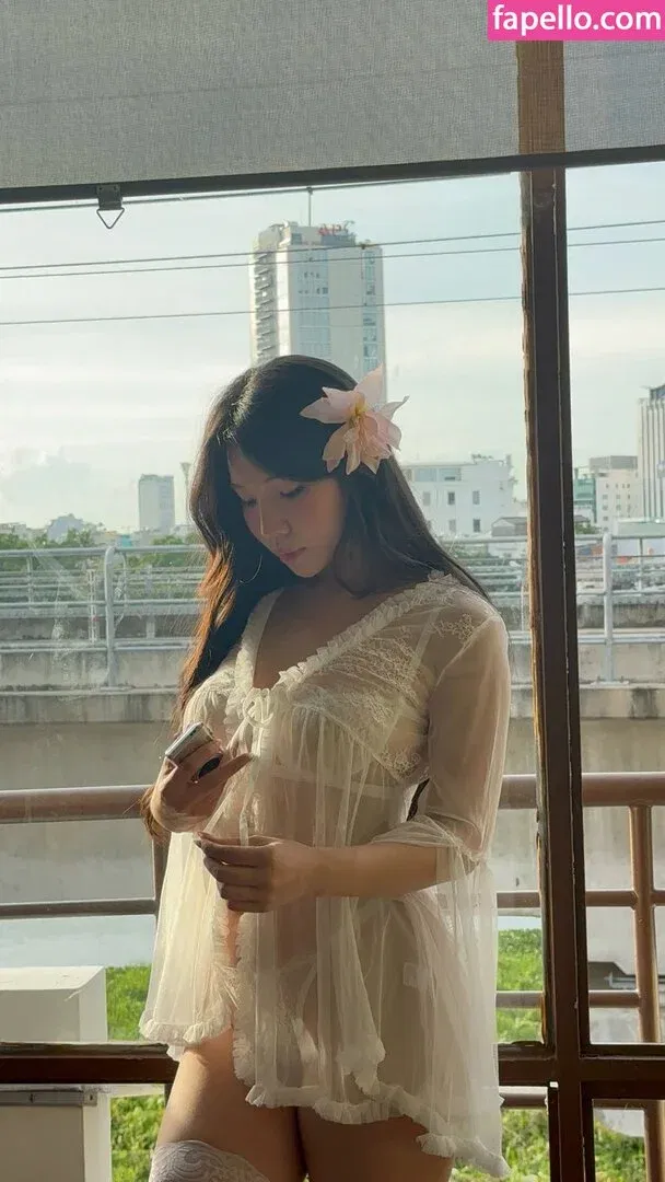 Duyenn Hipp / duyenn.hipp Onlyfans Photo Gallery 