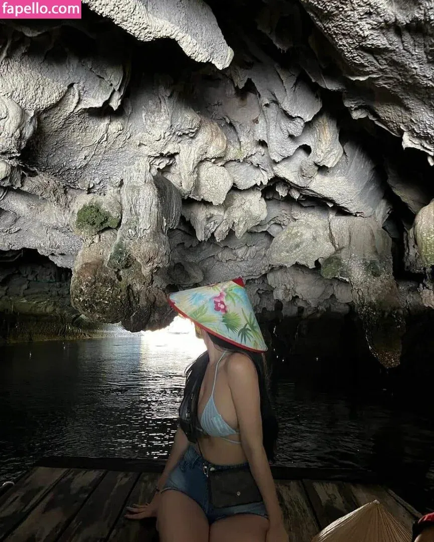 Duyenn Hipp / duyenn.hipp Onlyfans Photo Gallery 