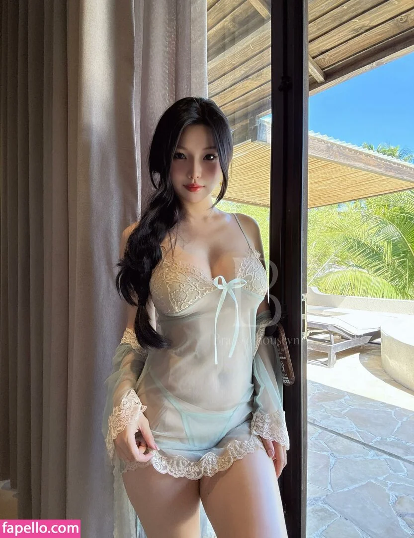 Duyenn Hipp / duyenn.hipp Onlyfans Photo Gallery 