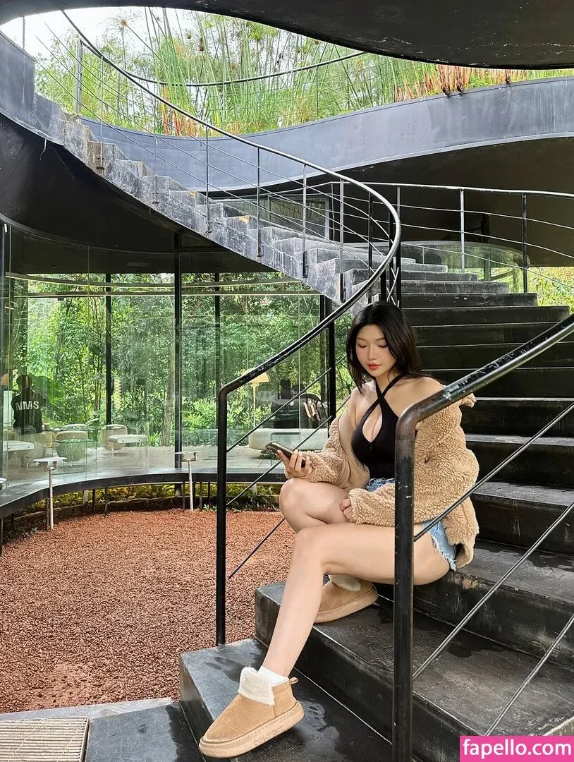 Duyenn Hipp / duyenn.hipp Onlyfans Photo Gallery 