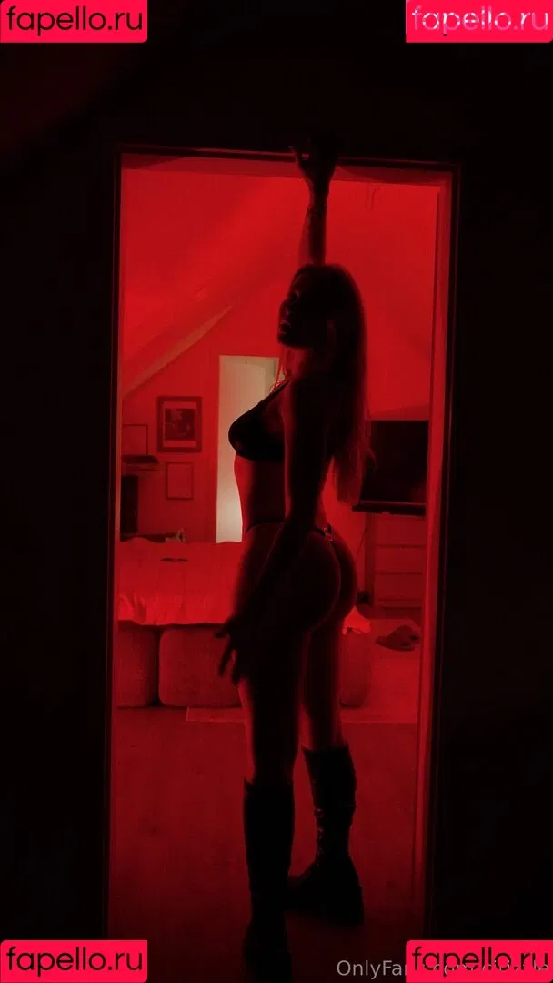Cirizzle / cirizle / cirizzzle Onlyfans Photo Gallery 