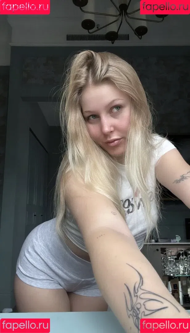 Cirizzle / cirizle / cirizzzle Onlyfans Photo Gallery 