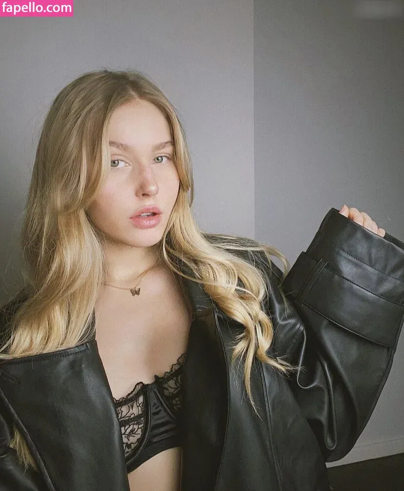 Cirizzle / cirizle / cirizzzle Onlyfans Photo Gallery 