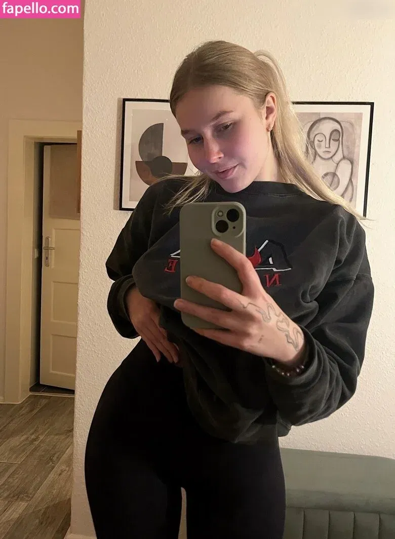 Cirizzle / cirizle / cirizzzle Onlyfans Photo Gallery 