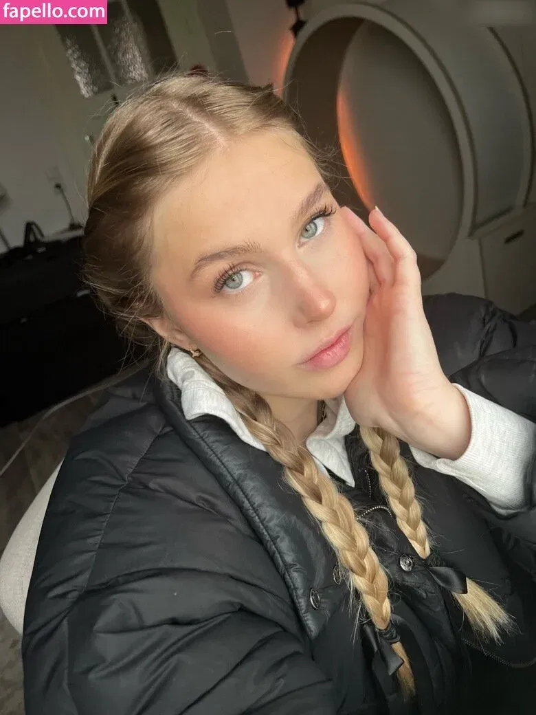 Cirizzle / cirizle / cirizzzle Onlyfans Photo Gallery 