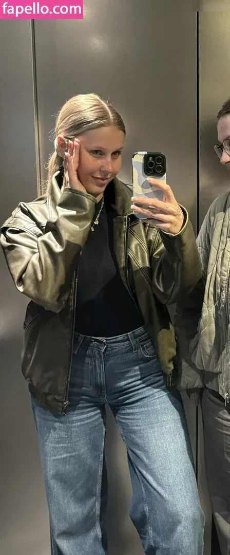 Cirizzle / cirizle / cirizzzle Onlyfans Photo Gallery 