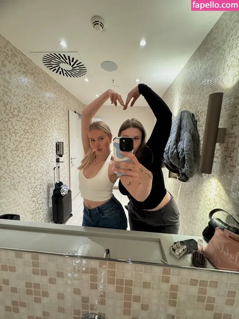 Cirizzle / cirizle / cirizzzle Onlyfans Photo Gallery 