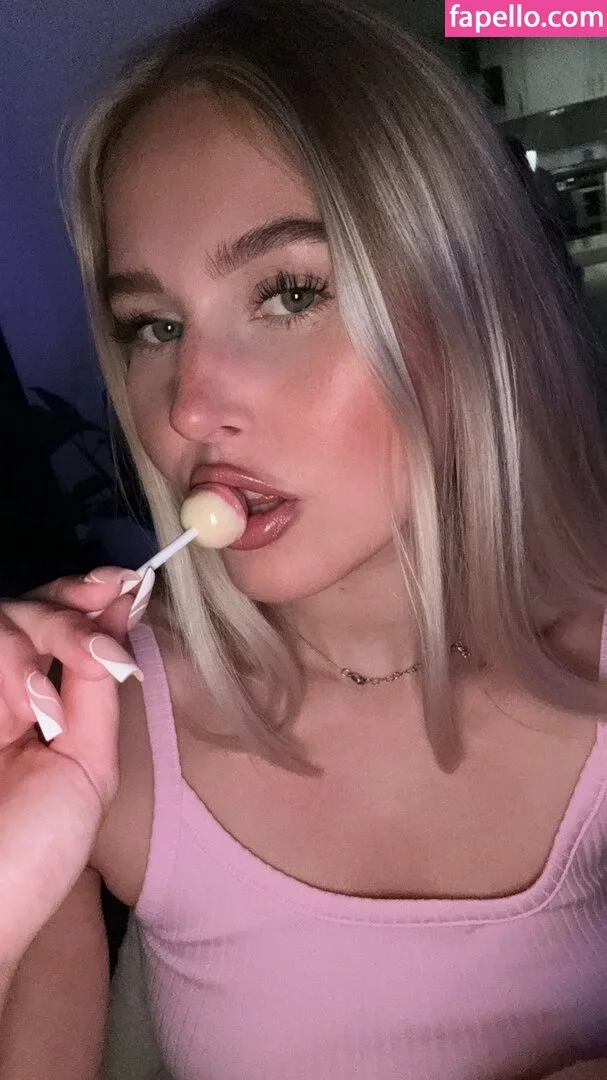 Cirizzle / cirizle / cirizzzle Onlyfans Photo Gallery 