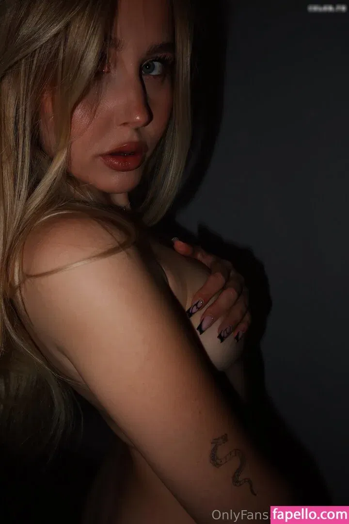 Cirizzle / cirizle / cirizzzle Onlyfans Photo Gallery 