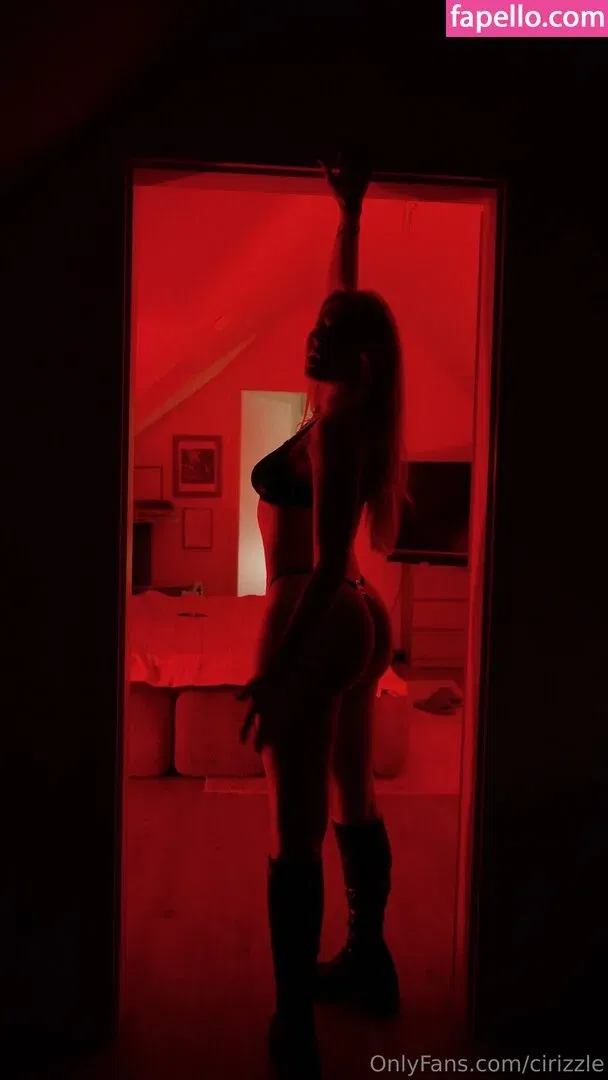 Cirizzle / cirizle / cirizzzle Onlyfans Photo Gallery 