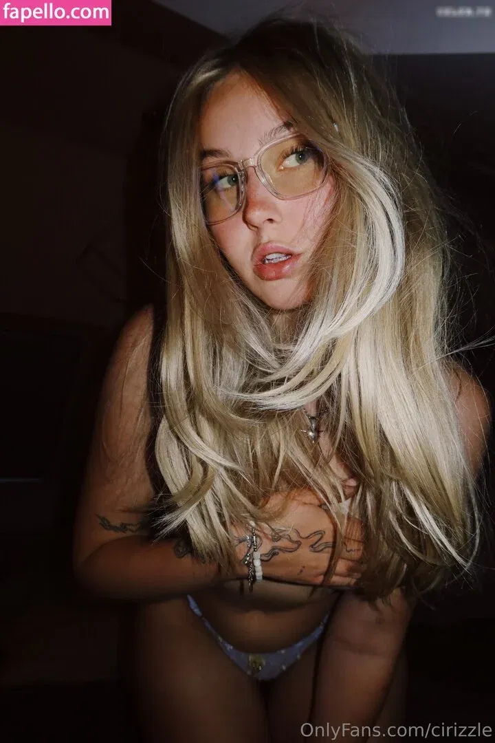 Cirizzle / cirizle / cirizzzle Onlyfans Photo Gallery 