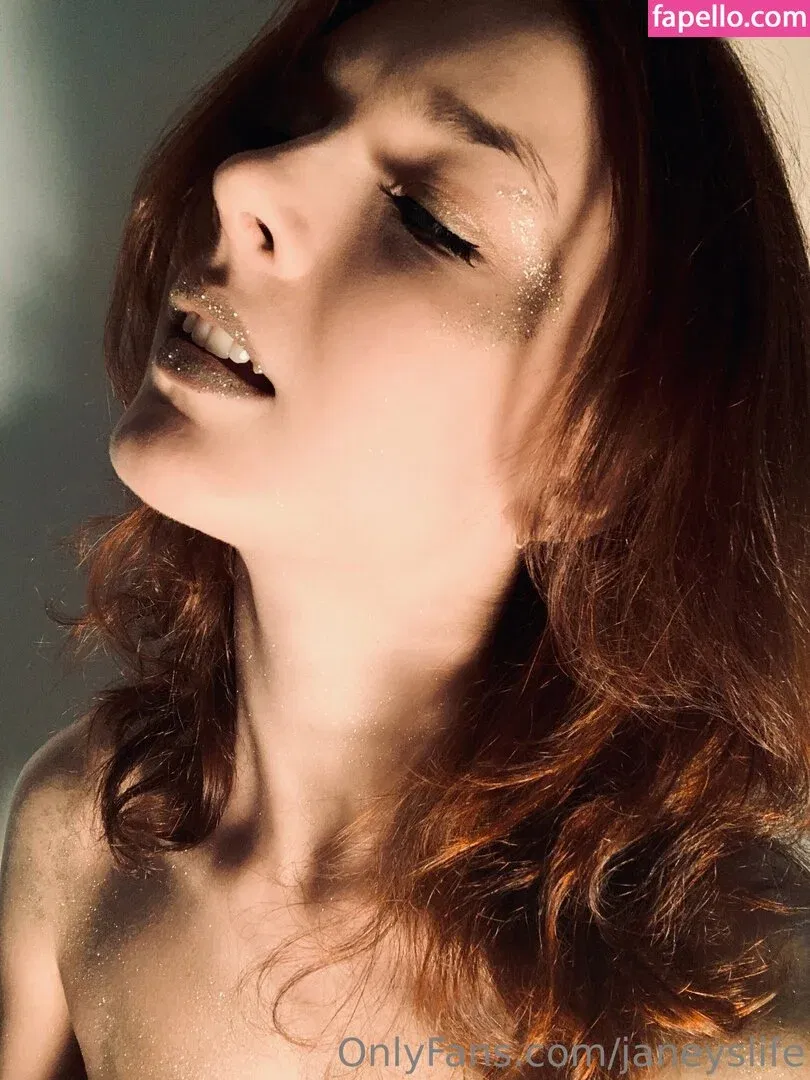 Janeyslife / janeys.life Onlyfans Photo Gallery 