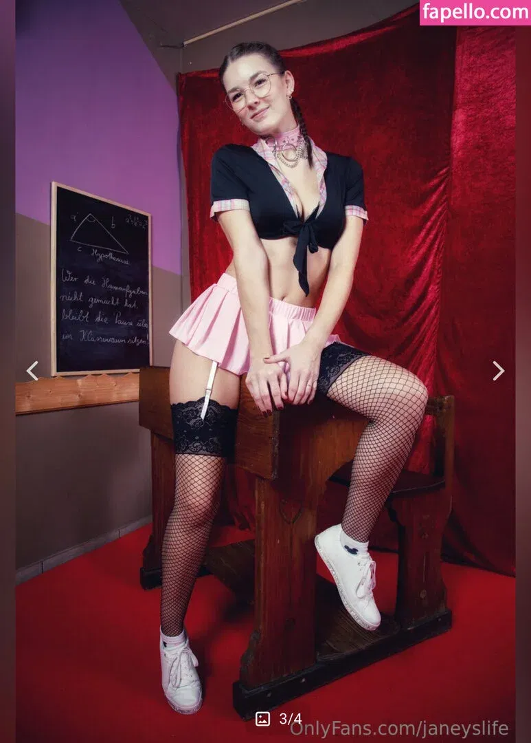 Janeyslife / janeys.life Onlyfans Photo Gallery 