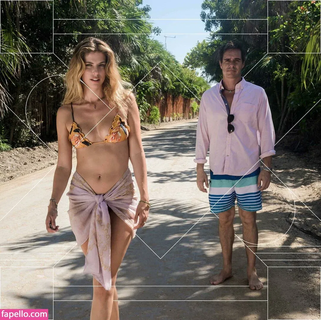 Stephanie Cayo / unlunar Onlyfans Photo Gallery 