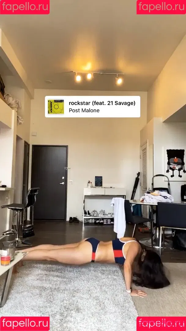 Kira Kosarin / kira_kosarin / kirakosarin Onlyfans Photo Gallery 
